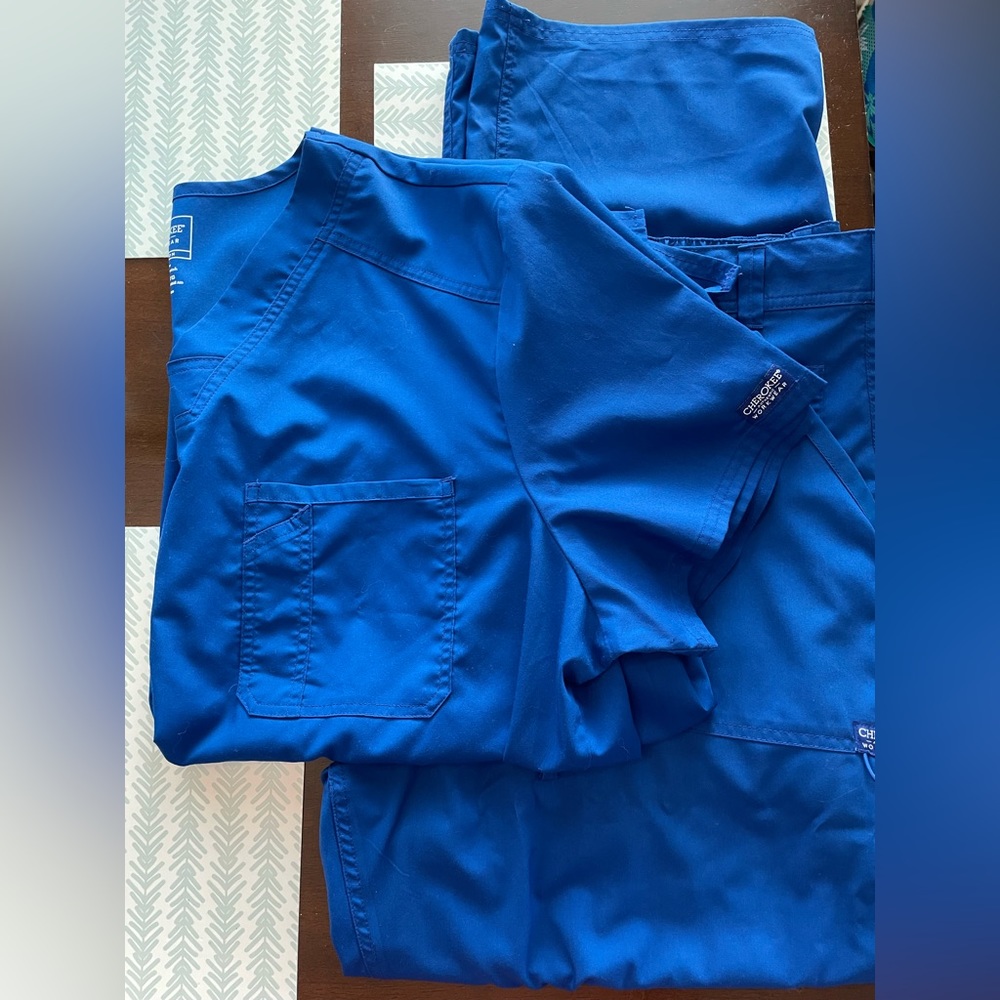 Cherokee Men’s Scrub Set
